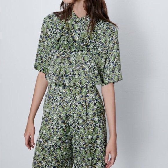 Zara FLORAL HIGH WAIST BERMUDAS Shorts w/Pockets - Picture 6 of 10